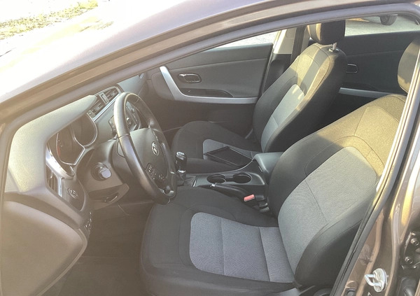 Kia Ceed cena 55900 przebieg: 98500, rok produkcji 2017 z Leszno małe 67